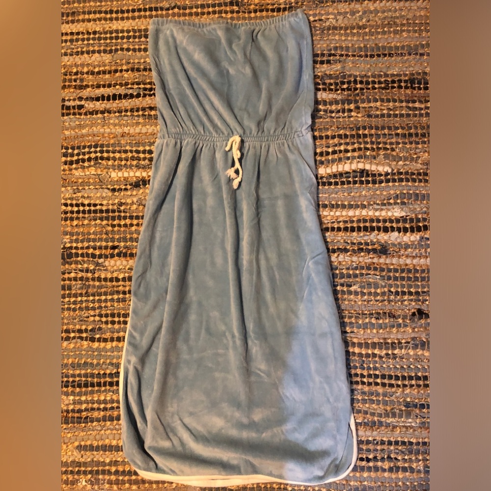 Women's Light Blue Drawstring Casual Velour Dress white trim
Vintage 
Size 13